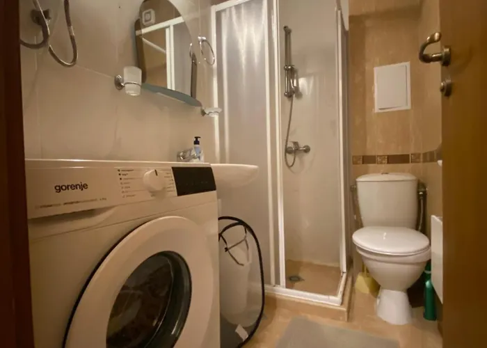 Apartment Cozy Flat In Neon