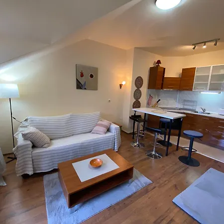 Διαμέρισμα Cozy Flat In Neon *