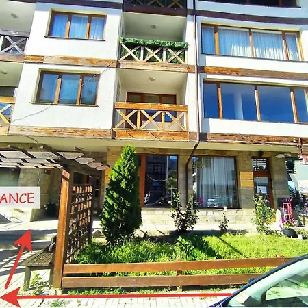 Cozy Flat In Neon Διαμέρισμα *